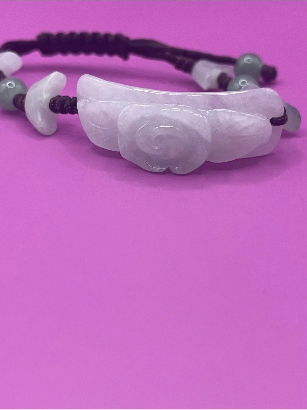 Hand-Carved Light Green Jade Rose Pendant Bracelet